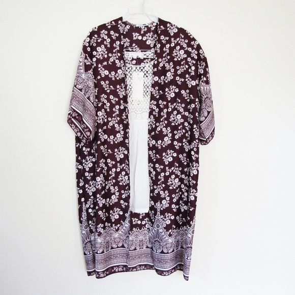 Maroon Dreams Kimono - Picture 1 of 5